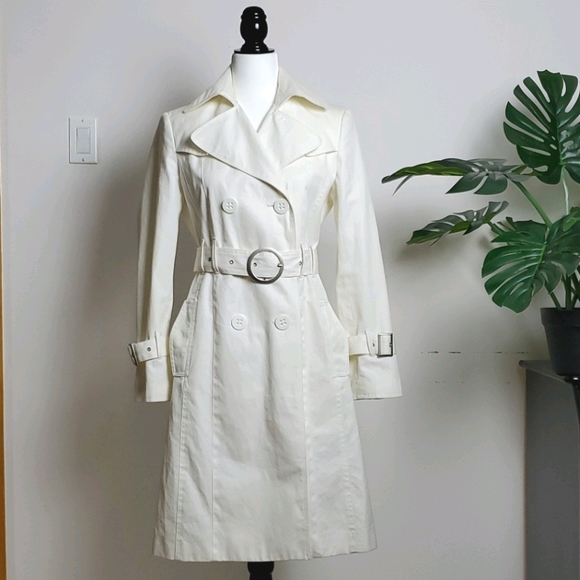 le chateau Jackets & Blazers - Le Chateau White Trench Coat Size Small